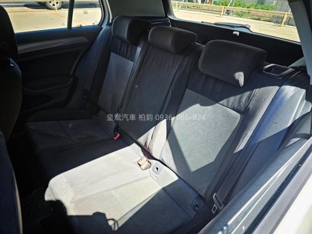 Volkswagen 福斯 Golf  第9張相片