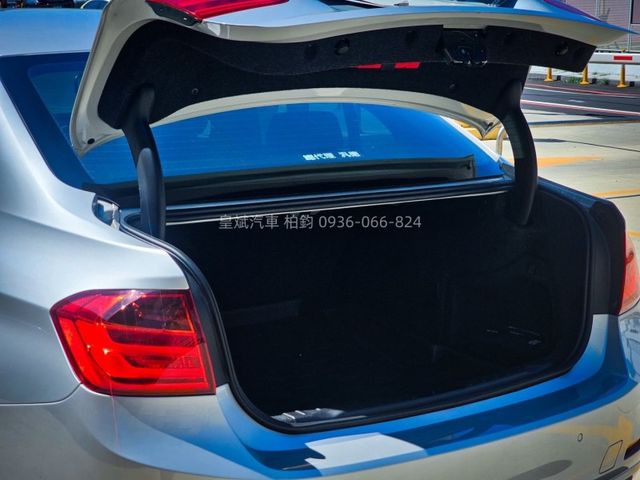 BMW/ 寶馬 316i  第10張相片