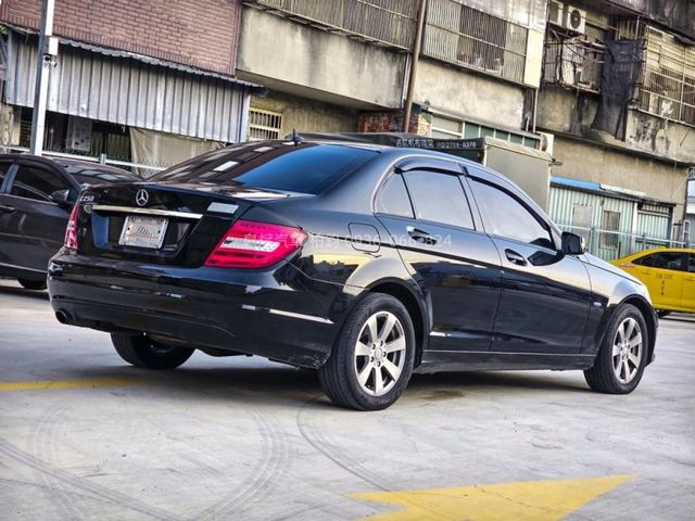 Mercedes-Benz/賓士 C180  第5張相片