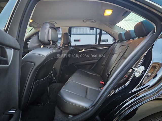Mercedes-Benz/賓士 C180  第7張相片