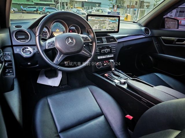 Mercedes-Benz/賓士 C180  第8張相片