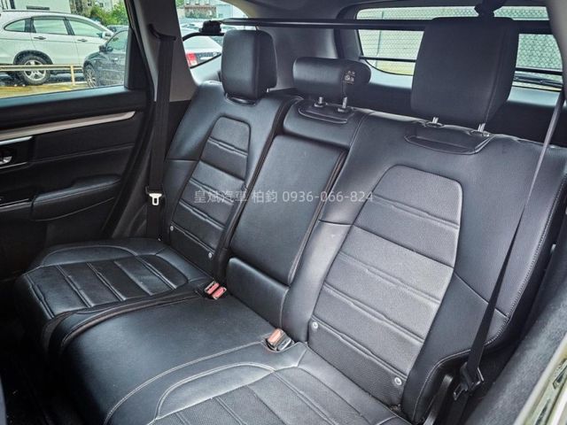 Honda CR-V  第8張相片