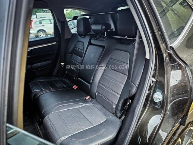 Honda CR-V  第10張相片