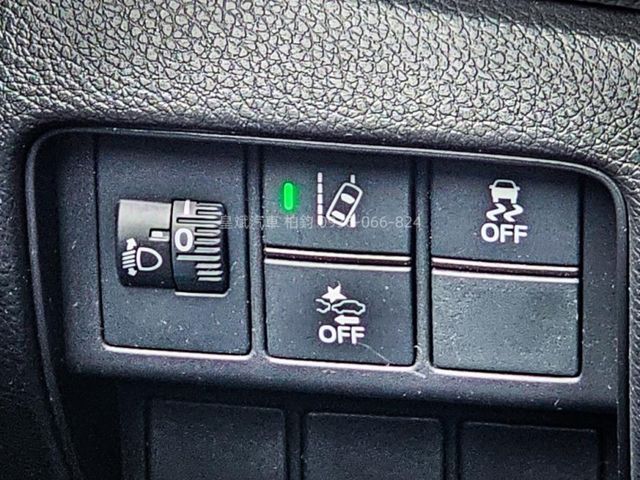 Honda CR-V  第12張相片