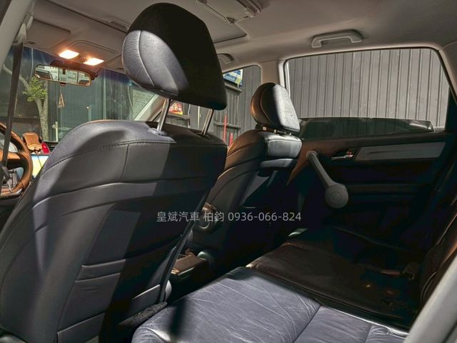 Honda CR-V  第8張相片