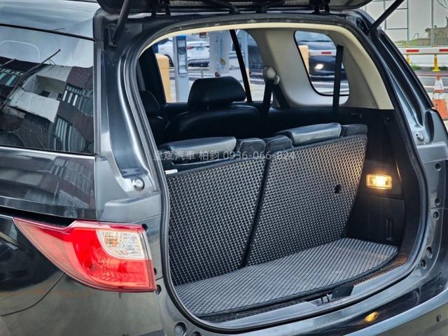 2015年Mazda 5 七人座/恆溫/電折/定速  第11張相片