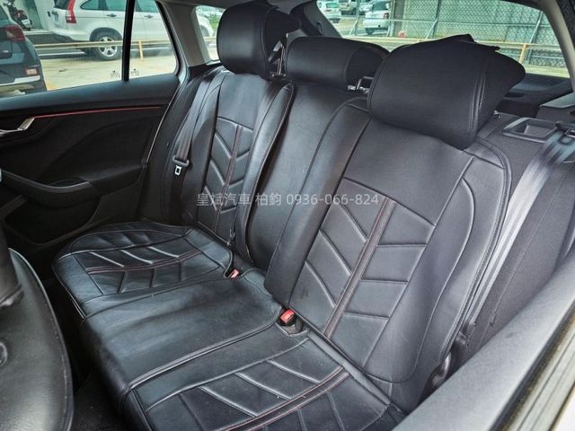 Skoda Scala  第9張相片