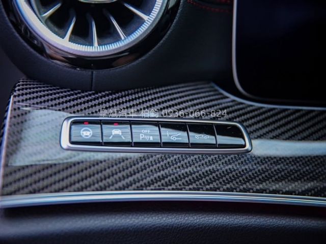 Mercedes-Benz/賓士 E-CLASS  第3張相片