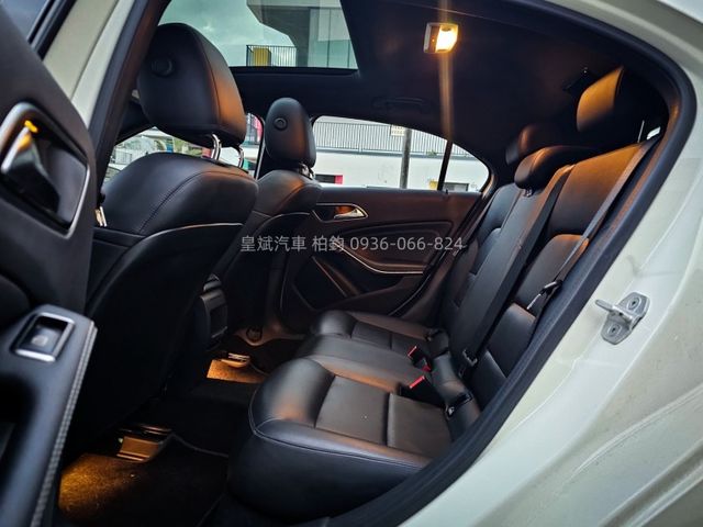 Mercedes-Benz/賓士 A-CLASS  第15張相片