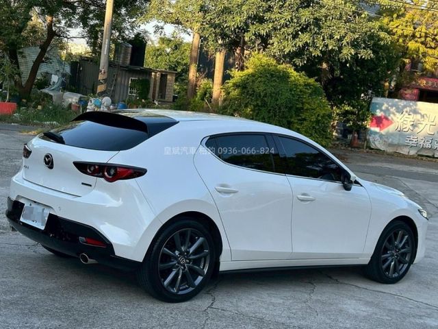 Mazda Mazda3  第4張相片