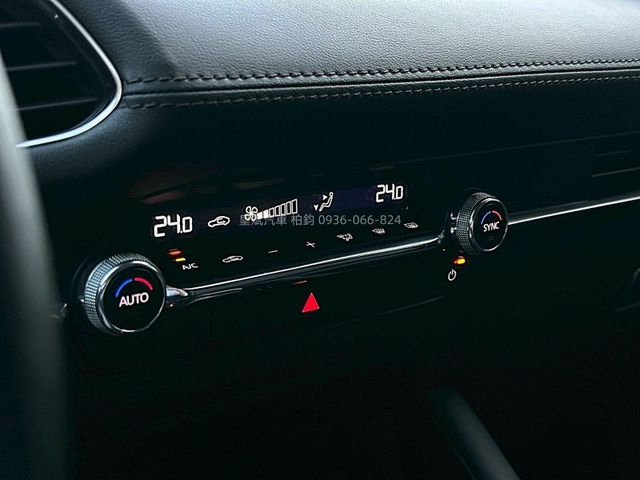 Mazda Mazda3  第8張相片