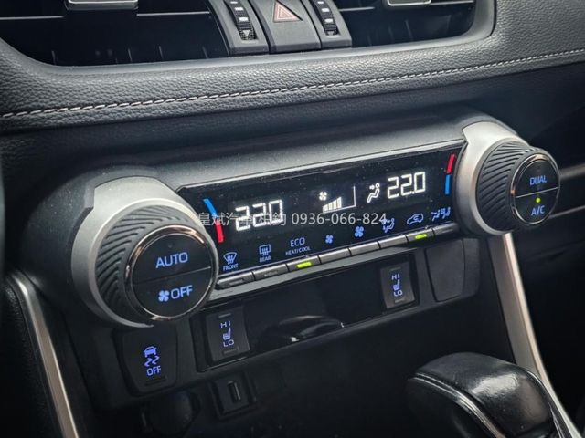 Toyota RAV4  第1張相片