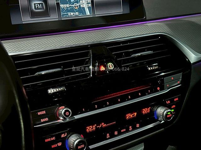 BMW/ 寶馬 520i M Sport  第13張相片