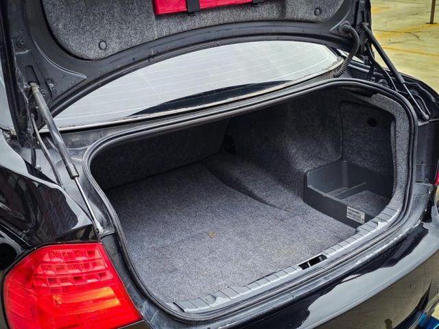 BMW/ 寶馬 3 SERIES  第2張相片