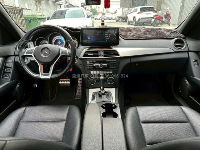 Mercedes-Benz/賓士 C250  第8張相片