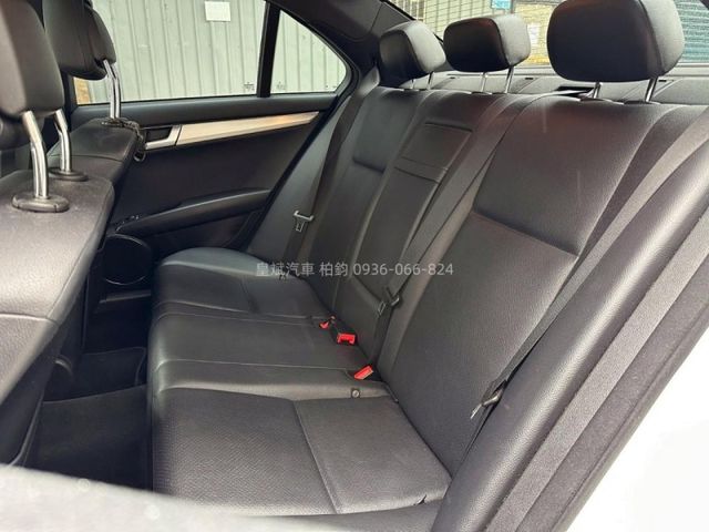 Mercedes-Benz/賓士 C250  第9張相片