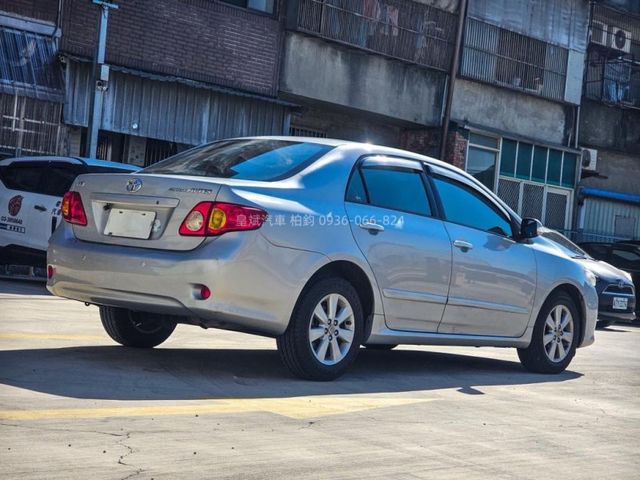 Toyota ALTIS  第8張相片