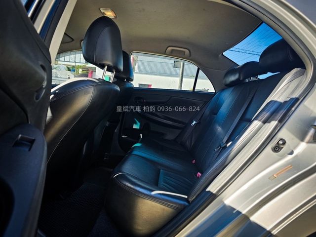 Toyota ALTIS  第13張相片