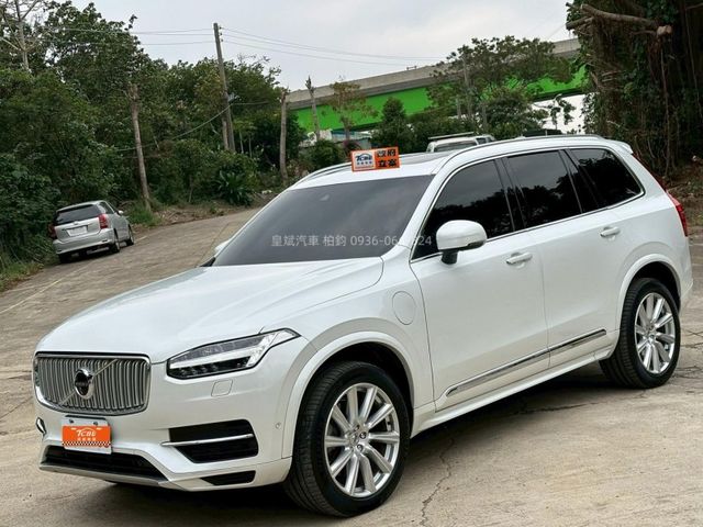 Volvo XC90  第4張相片