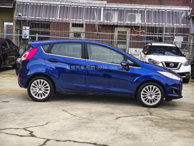 Ford/福特 Festiva  第6張相片