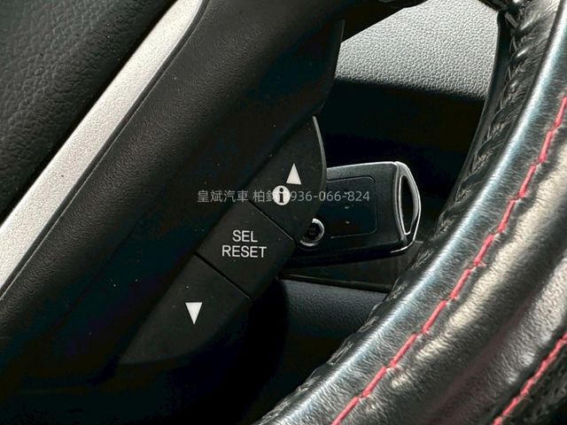 Honda CR-V  第1張相片