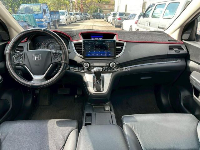 Honda CR-V  第8張相片