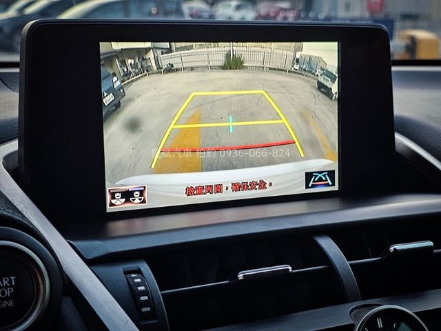 Lexus NX  第2張相片