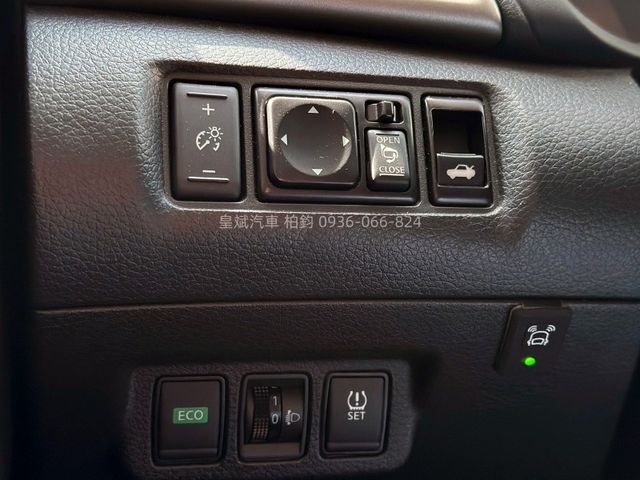 Nissan Sentra  第9張相片