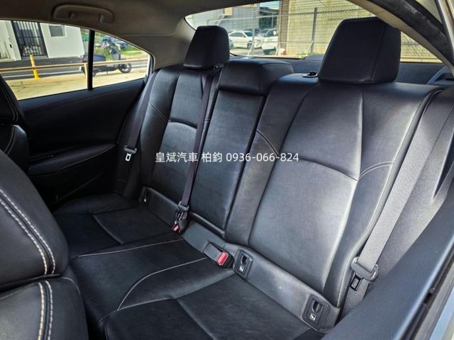 Toyota ALTIS  第12張相片