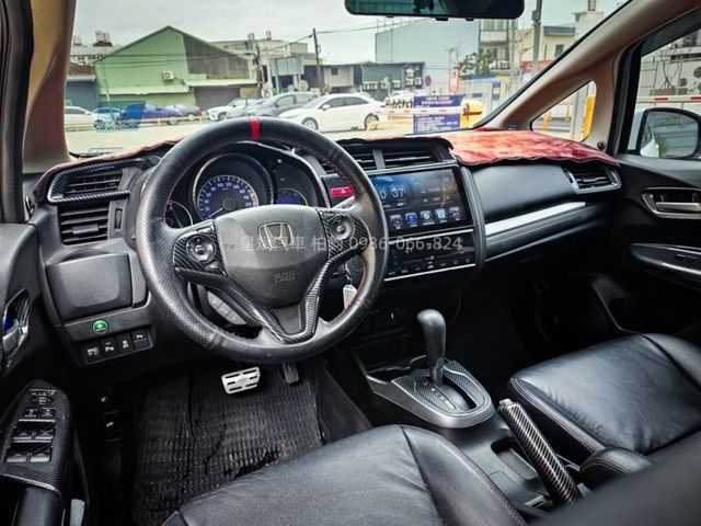 Honda FIT  第13張相片