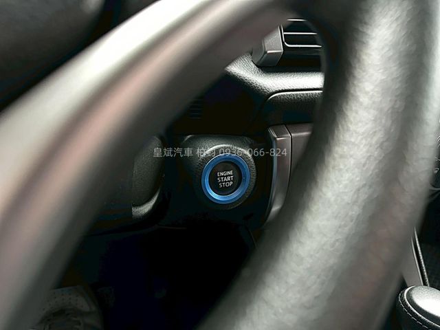 2016年Yaris 免key/恆溫/電折/安卓機/顯影/雷達  第1張相片