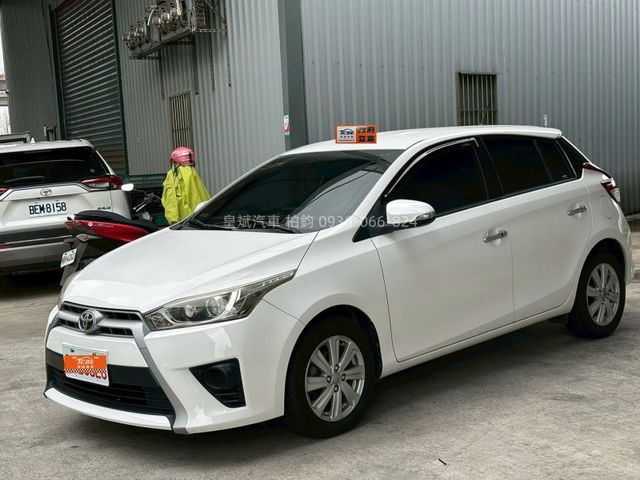 2016年Yaris 免key/恆溫/電折/安卓機/顯影/雷達  第4張相片