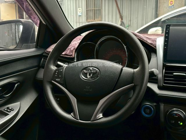 2016年Yaris 免key/恆溫/電折/安卓機/顯影/雷達  第6張相片