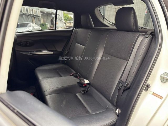 2016年Yaris 免key/恆溫/電折/安卓機/顯影/雷達  第8張相片