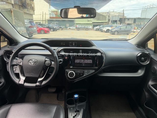Toyota Prius  第2張相片