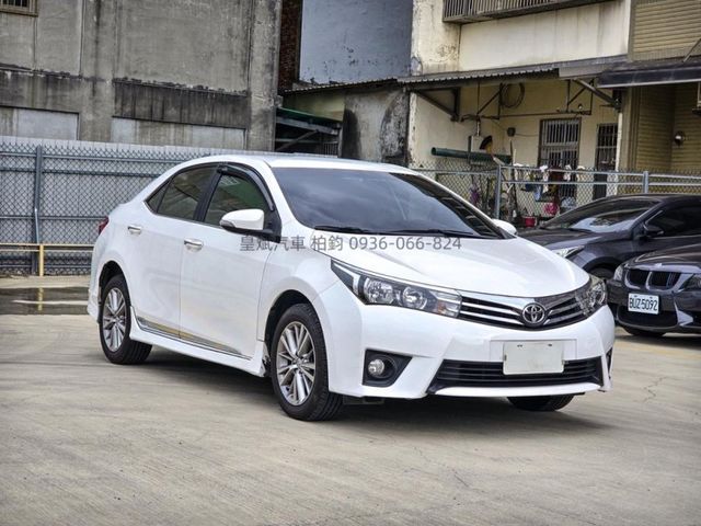 Toyota ALTIS  第5張相片