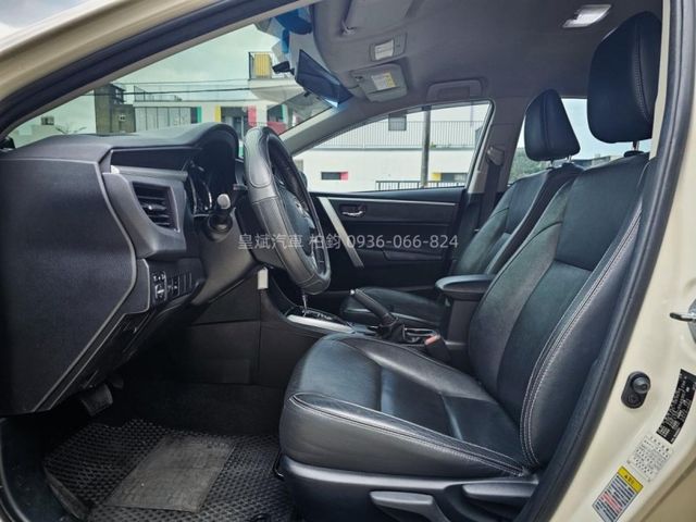 Toyota ALTIS  第11張相片