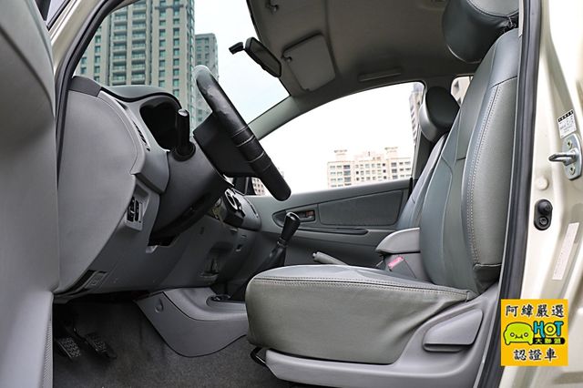 Toyota 豐田 INNOVA  第3張相片