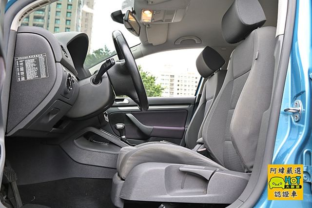 Volkswagen 福斯 GOLF  第3張相片