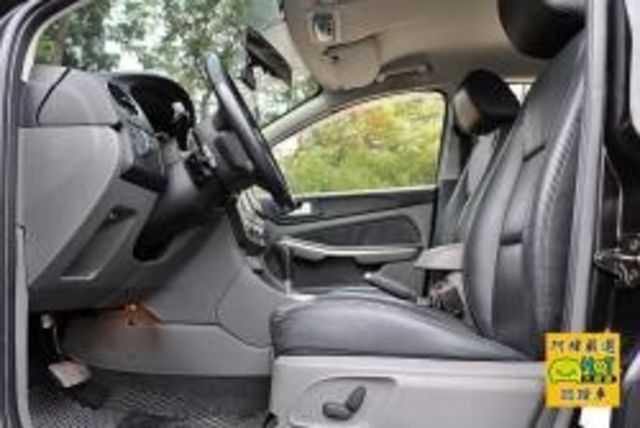 Ford 福特 FOCUS 四門  第3張相片