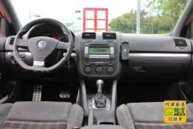 Volkswagen 福斯 GOLF GTI  第3張相片