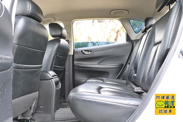 Nissan 日產 TIIDA 5門  第4張相片