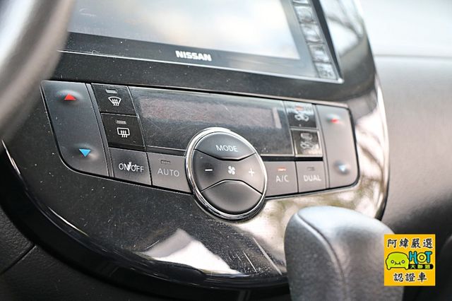 Nissan 日產 TIIDA 5門  第8張相片