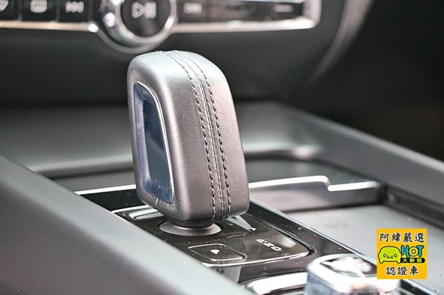 Volvo 富豪 V60  第8張相片