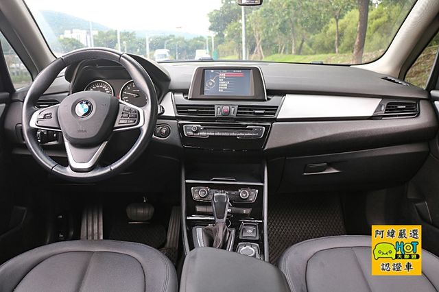 BMW 寶馬 218i  第5張相片