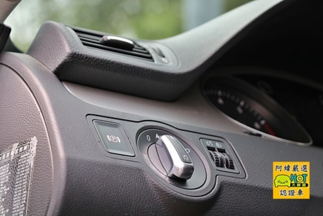 Volkswagen 福斯 PASSAT  第11張相片