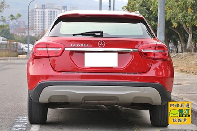 M-Benz 賓士 GLA180  第17張相片