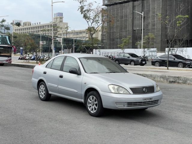 Nissan 日產 SENTRA M1  第1張相片