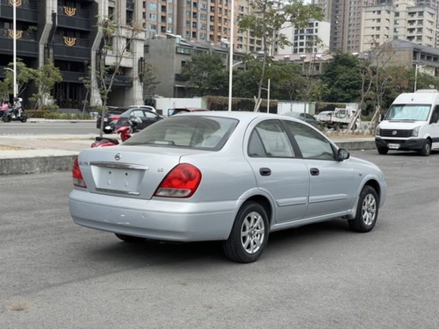Nissan 日產 SENTRA M1  第3張相片
