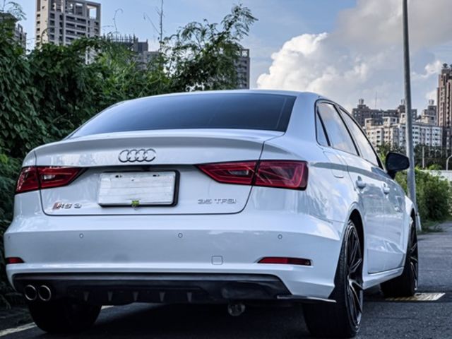Audi 奧迪 A3 SEDAN  第4張相片